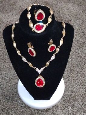 Fashion Jewelry Gold-Tone Necklace, Bracelet & Earrings with Red Stones